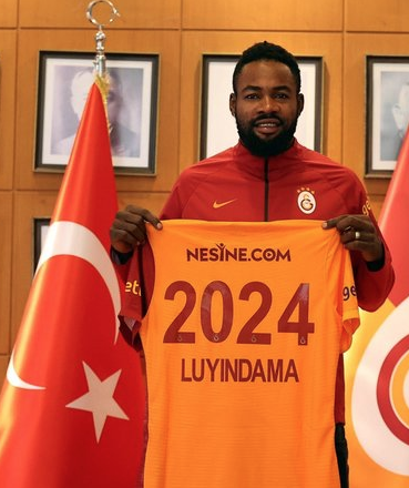 Foto - Galatasaray'da yol ayrımı yakın! 2 yıldız yolcu!