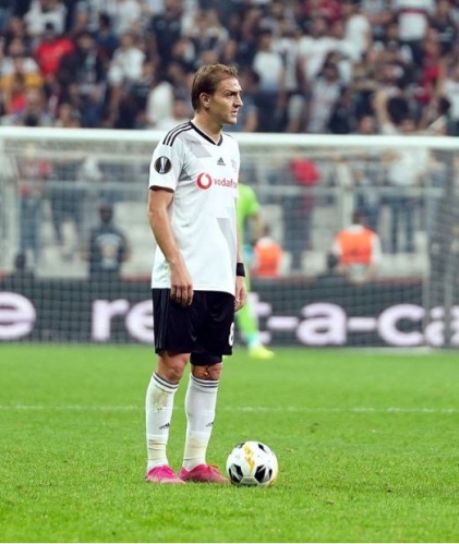 Foto - Galatasaray’dan beklenmedik hamle! Beşiktaş’ın yıldızına gözünü dikti