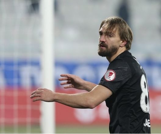 Galatasaray’dan beklenmedik hamle! Beşiktaş’ın yıldızına gözünü dikti