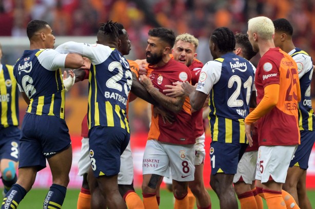 Foto - Galatasaray'dan Beşiktaş'ın eski yıldızına kanca! Okan Buruk'un yeni gözdesi... Yer yerinden oynayacak!