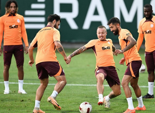 Galatasaray'dan çifte atak! Bir yerli bir yabancı bombası...