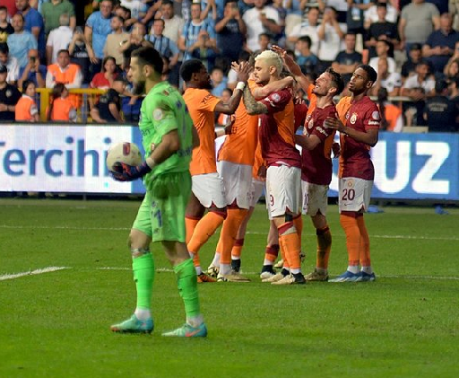 Foto - Galatasaray’dan çok konuşulacak karar! Böyle bir şey gerçekten olur mu gerçekten! Bir Alman harikası geliyor