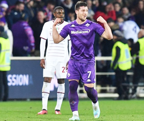 Foto - Galatasaray'dan, Fenerbahçe'ye misilleme... Müthiş başarı! Sen misin Dzeko'yu getiren...