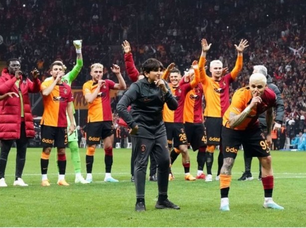 Foto - Galatasaray'dan Fenerbahçe'ye transfer çalımı