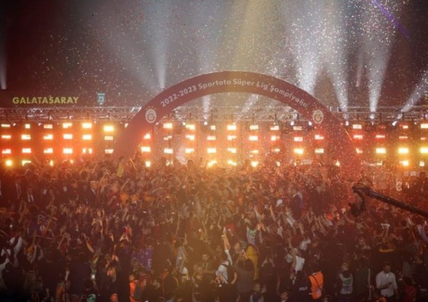 Foto - Galatasaray'dan Fenerbahçe'ye transfer çalımı