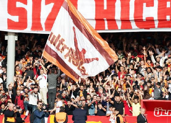 Galatasaray'dan herkesi şaşırtacak hamle! Mertens'in vatandaşı Florya'ya geliyor...