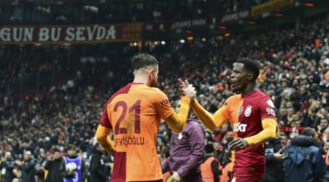 Foto - Galatasaray'dan kaleye takas bombası! Açıklandı bile! Artık bitti bu iş! Flaş hamle...