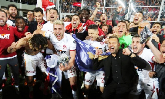 Foto - Galatasaray'dan müthiş hamle! Dudak uçuklattı: Şampiyonluk hediyesi...