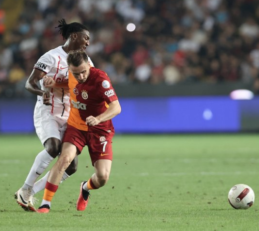 Foto - Galatasaray'dan Paris çıkarması! 32 milyon Euro'luk İspanyol: Peş peşe ilan etti...