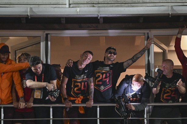 Foto - Galatasaray’dan rakiplerinin uykularına kaçıracak açıklama! 3 bomba birden mi? Yok artık…