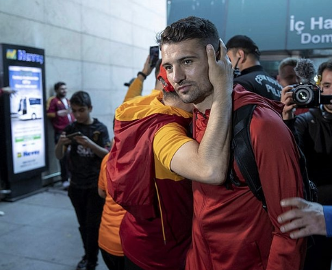 Foto - Galatasaray'dan sürpriz hamle! Transfer tahtası kapanmadan imza atacak