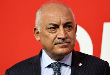 Foto - Galatasaray'dan sürpriz Mehmet Büyükekşi hamlesi! Yer yerinden oynayacak.. Bu da neyin nesi Prag maçı öncesi...