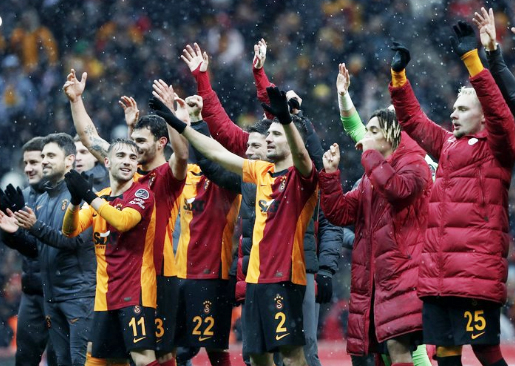 Foto - Galatasaray'dan tarihi transfer, gelecek! Bu hamle yıllarca konuşulur denilerek mesaj verdiler