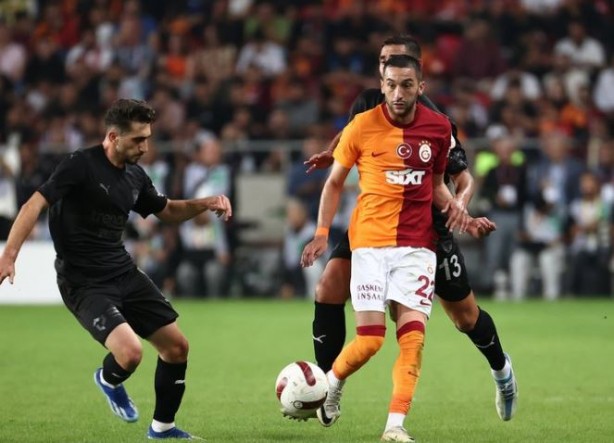 Foto - Galatasaray'dan transfer rövanşı! Beşiktaş'ın eski futbolcusu imza atacak