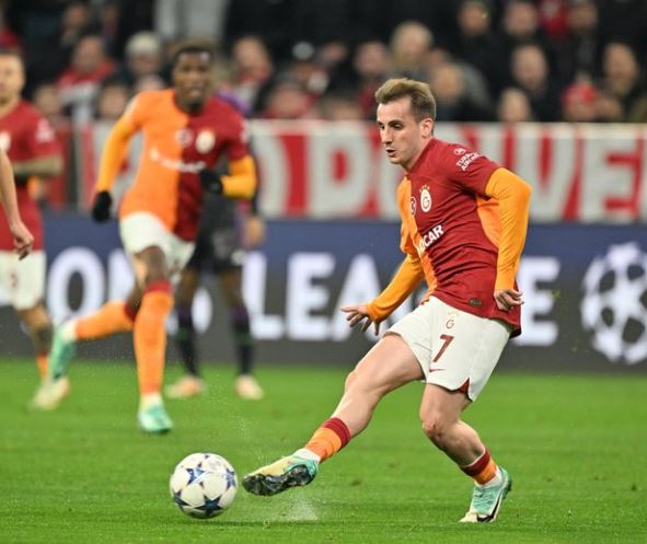 Foto - Galatasaray'dan transfer rövanşı! Beşiktaş'ın eski futbolcusu imza atacak