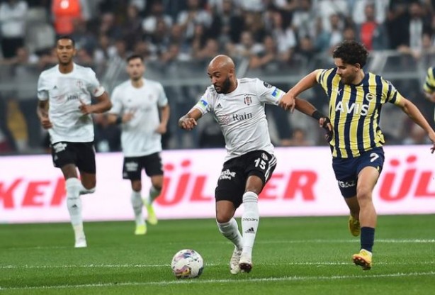 Foto - Galatasaray'dan transfer rövanşı! Beşiktaş'ın eski futbolcusu imza atacak