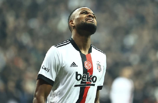 Foto - Galatasaray'dan yeni sezonun ilk transferi! Beşiktaş'ın eski golcüsü geliyor: Çok konuşulacak hamle...