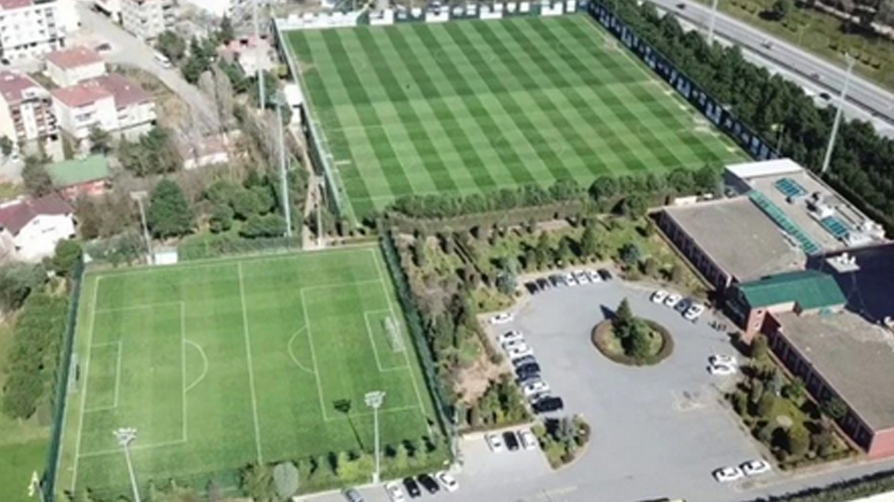 Foto - Galatasaray'ı mali krizden Fenerbahçeliler kurtaracak! Bu ne yaman çelişkidir böyle dimi ama!