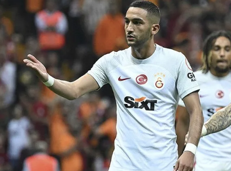 Foto - Galatasaray'ı Ocak ayında bekleyen büyük tehlike! Faslı yıldız teklifini açıkladı: Milyon euroluk hamle resmen geldi