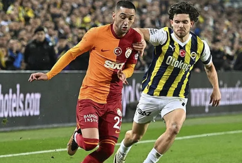 Foto - Galatasaray'ı Ocak ayında bekleyen büyük tehlike! Faslı yıldız teklifini açıkladı: Milyon euroluk hamle resmen geldi