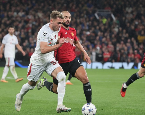 Foto - Galatasaray'ı reddetmişti! Yeni takımında şoku yaşadı: ilk başta kısa süreli panik yaşandı ama olanlar oldu