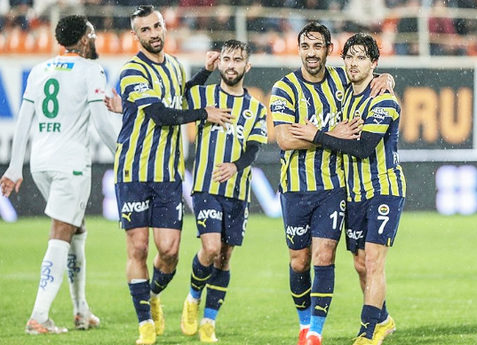 Foto - Galatasaray'ı şampiyon yapmıştı… Şimdi Fenerbahçe'ye imza atıyor! Devini satın alacak.. Bomba tahmin