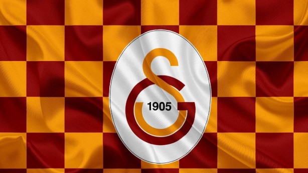 Foto - Galatasaray'ı yıkan ani ölüm! Yemek yerken fenalaşan yıldız isim hayatını kaybetti: Şok edici ve trajik bir darbe