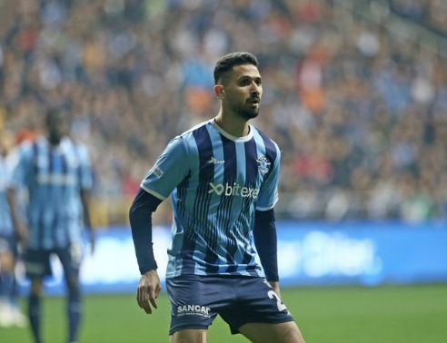 Foto - Galatasaray'ın eski yıldızı Fenerbahçe'ye! Bunu kimse beklemiyordu