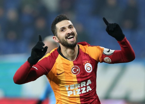 Foto - Galatasaray'ın eski yıldızı Fenerbahçe'ye! Bunu kimse beklemiyordu