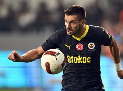 Foto - Galatasaray'ın eski yıldızı Fenerbahçe'ye! Bunu kimse beklemiyordu