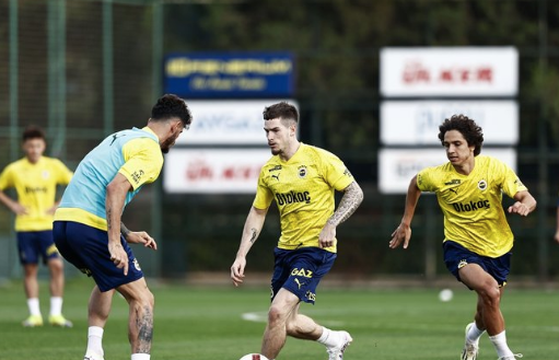 Foto - Galatasaray'ın eski yıldızı Fenerbahçe'ye! Bunu kimse beklemiyordu