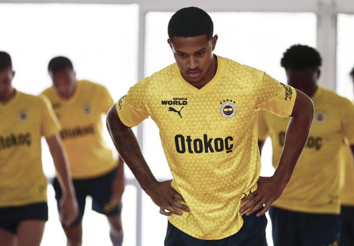 Foto - Galatasaray'ın eski yıldızı Fenerbahçe'ye! Bunu kimse beklemiyordu