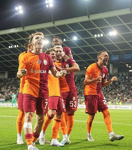 Galatasaray'ın gözü bu iki yıldızda... Düğmeye basıldı: Gündem oldu!