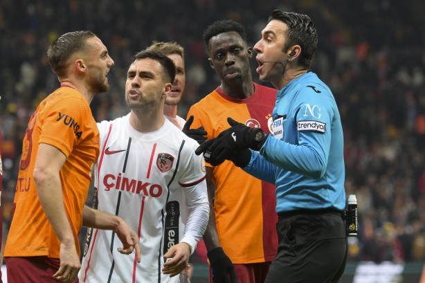 Foto - Galatasaray'ın itici gücü Zaha öyle bir şey yaptı ki... 'Okan Buruk'u resmen ipten aldı' diyerek duyurdular