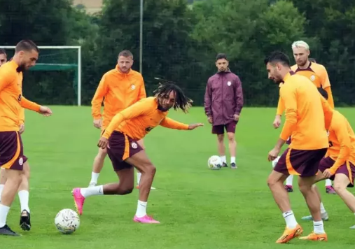 Foto - Galatasaray'ın kalbini sökmek istiyorlar! Yönetim bu işe ne diyecek? Flaş kararı duyurdular...