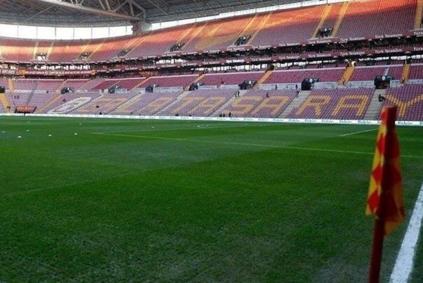 Galatasaray'ın stadını öyle bir hale getirdiler ki... Dünya bu kareyi konuşuyor