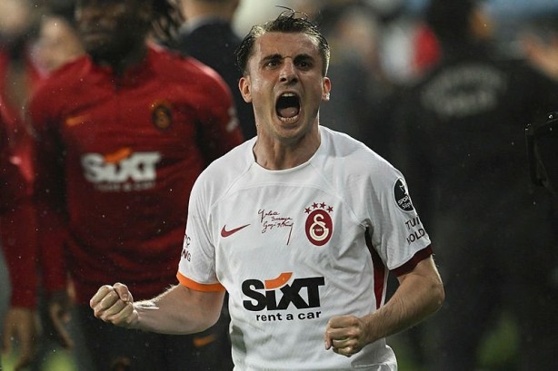 Foto - Galatasaray'ın süperstarı Kerem Aktürkoğlu transfer oluyor! Bomba haberi duyurdular...