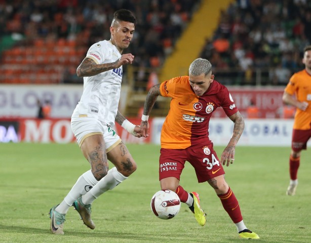 Foto - Galatasaray’ın yeni orta sahası belli oldu! Lucas Torreira’nın yanına geliyor: İşte Okan Buruk’un yeni prensi…