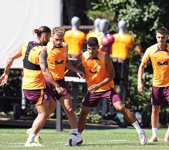 Foto - Galatasaray'ın yeni transferi bu gece 23.00'de İstanbul'da! Yine yaptı yapacağını...