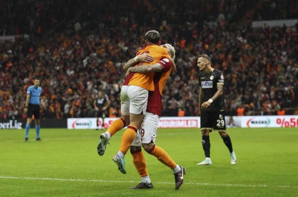 Foto - Galatasaray'ın yıldızı için nefesler tutuldu! Diyerek duyurdular! Büyük bomba...