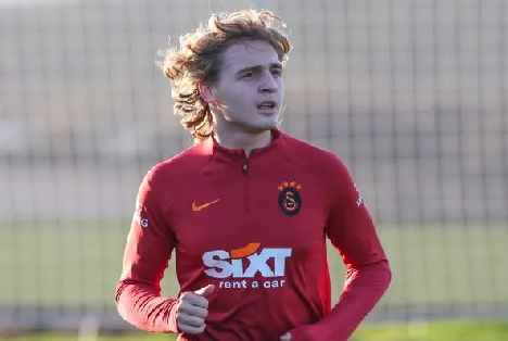 Foto - Galatasaray'ın yıldızına büyük şok! Arda Güler ile kıyaslanıyordu... Ve şimdi artık kulüpsüz!