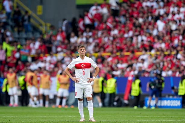 Foto - Galatasaray'ın yıldızına büyük şok! Arda Güler ile kıyaslanıyordu... Ve şimdi artık kulüpsüz!