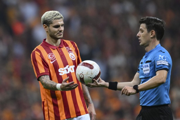 Foto - Galatasaray'ın yıldızlarını kapıp gidecekler! Yönetimin kararı ne olacak? Merakla bekleniyor...