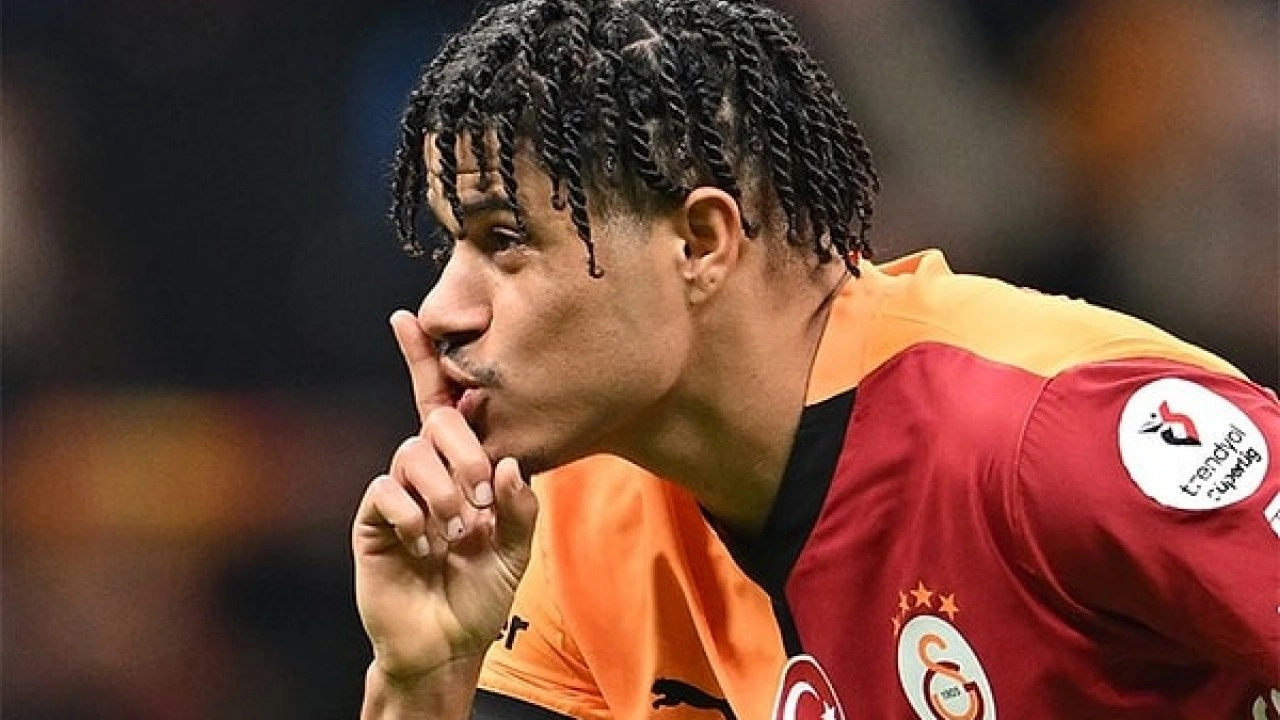 Foto - Galatasaraylı Gabriel Sara, Suriye Milli Takımı'ndan davet aldı!