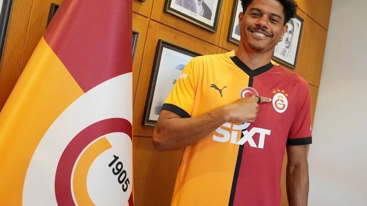 Foto - Galatasaraylı Gabriel Sara, Suriye Milli Takımı'ndan davet aldı!