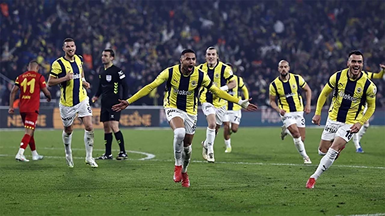 Foto - Galatasaraylı yıldızdan büyük hata! Maç gününü karıştırınca taraftar çılgına döndü