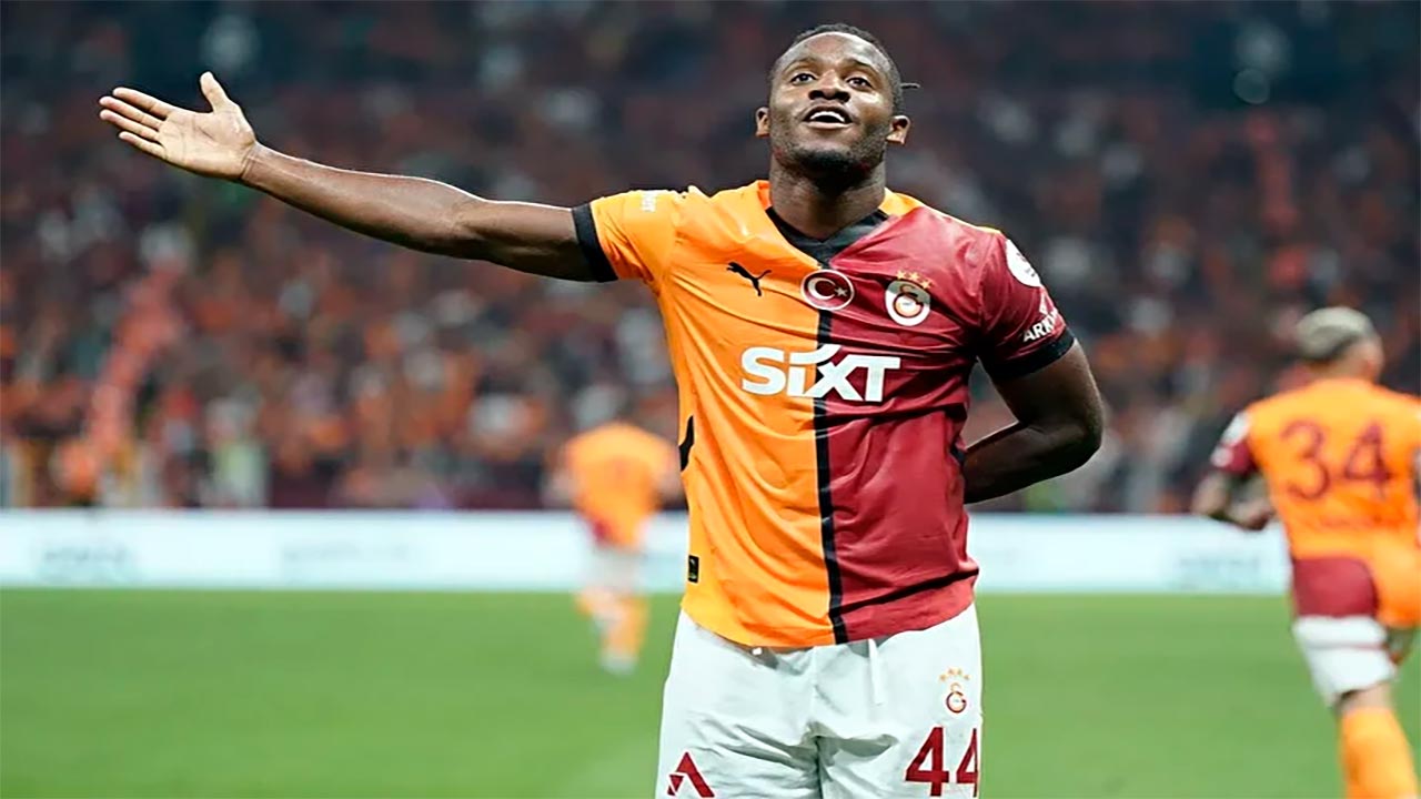 Foto - Galatasaraylı yıldızdan büyük hata! Maç gününü karıştırınca taraftar çılgına döndü