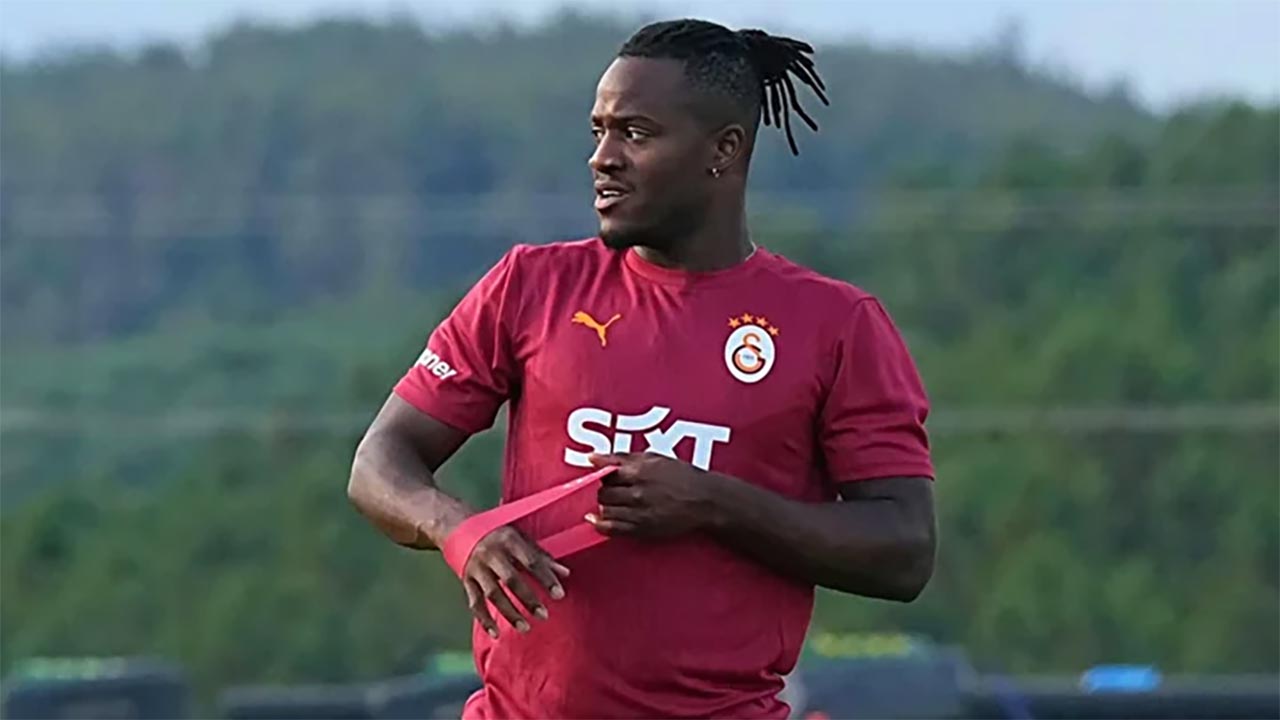Foto - Galatasaraylı yıldızdan büyük hata! Maç gününü karıştırınca taraftar çılgına döndü