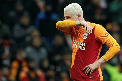 Foto - Galatasaraylı yönetici 'konuştum' diyerek Türkiye'ye müjdeledi: Yıldız oyuncu imzayı atıyor! Tam 30 milyon Euro...