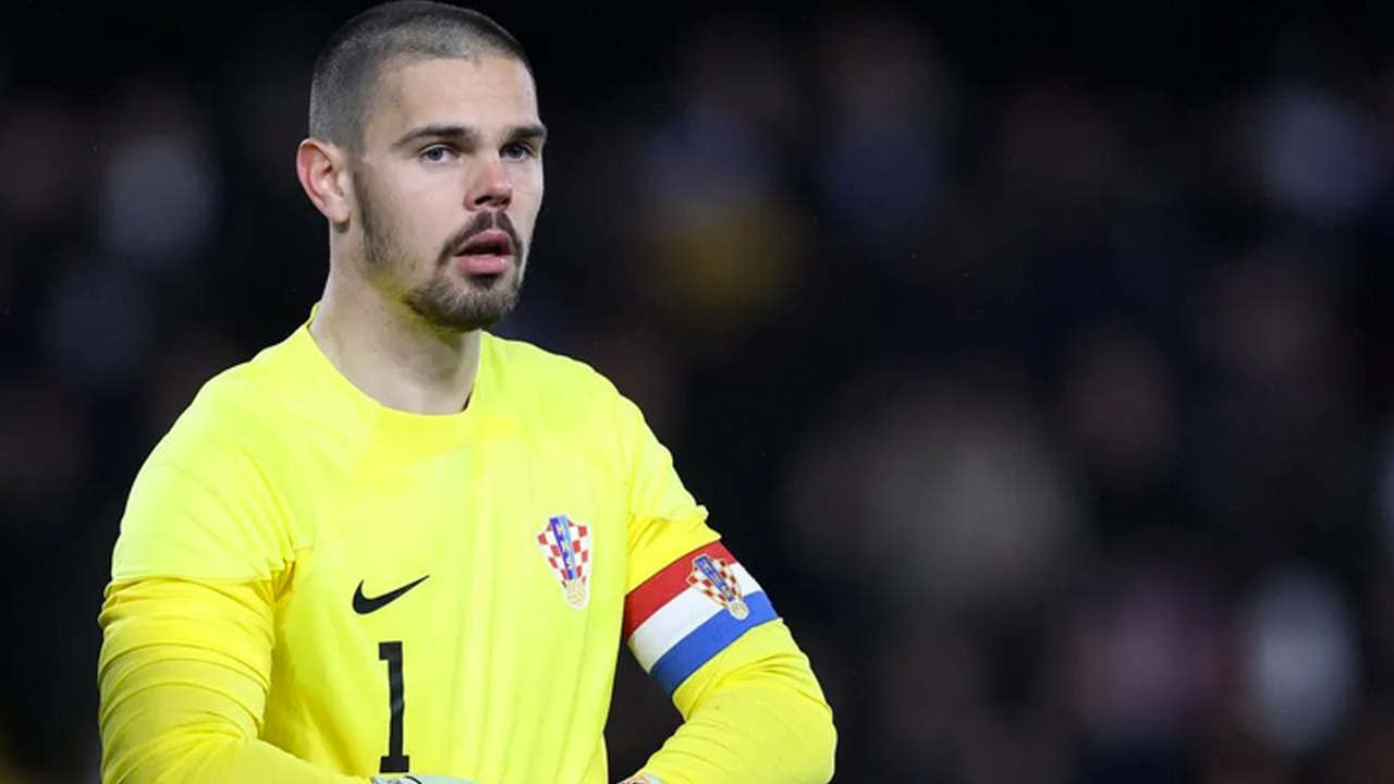 Galatasaraylılar gelen haberle sarsıldı resmen! Fenerbahçe kalecisinin yedeği mi? Yok artık!